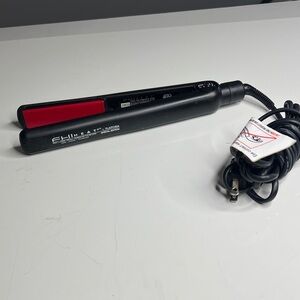 FHI Heat Platform Professional Styling Iron Featuring Tourmaline Ceramic Plates